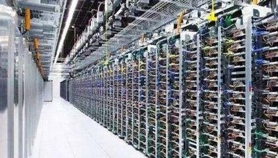 A bustling mining farm hosting various rigs, highlighting tips for efficient and cost-effective operations in 2025